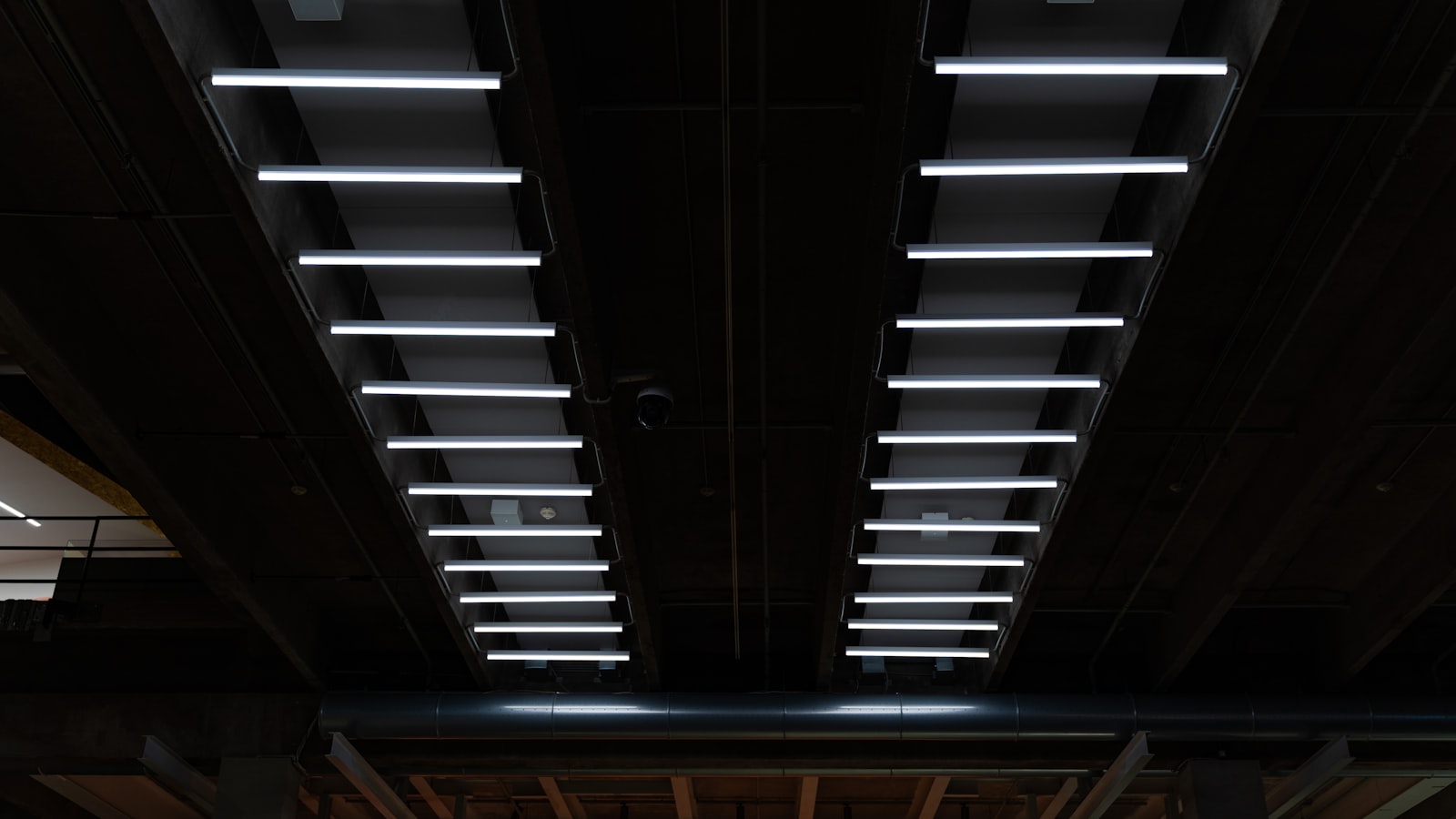 Werkplaats met led verlichting